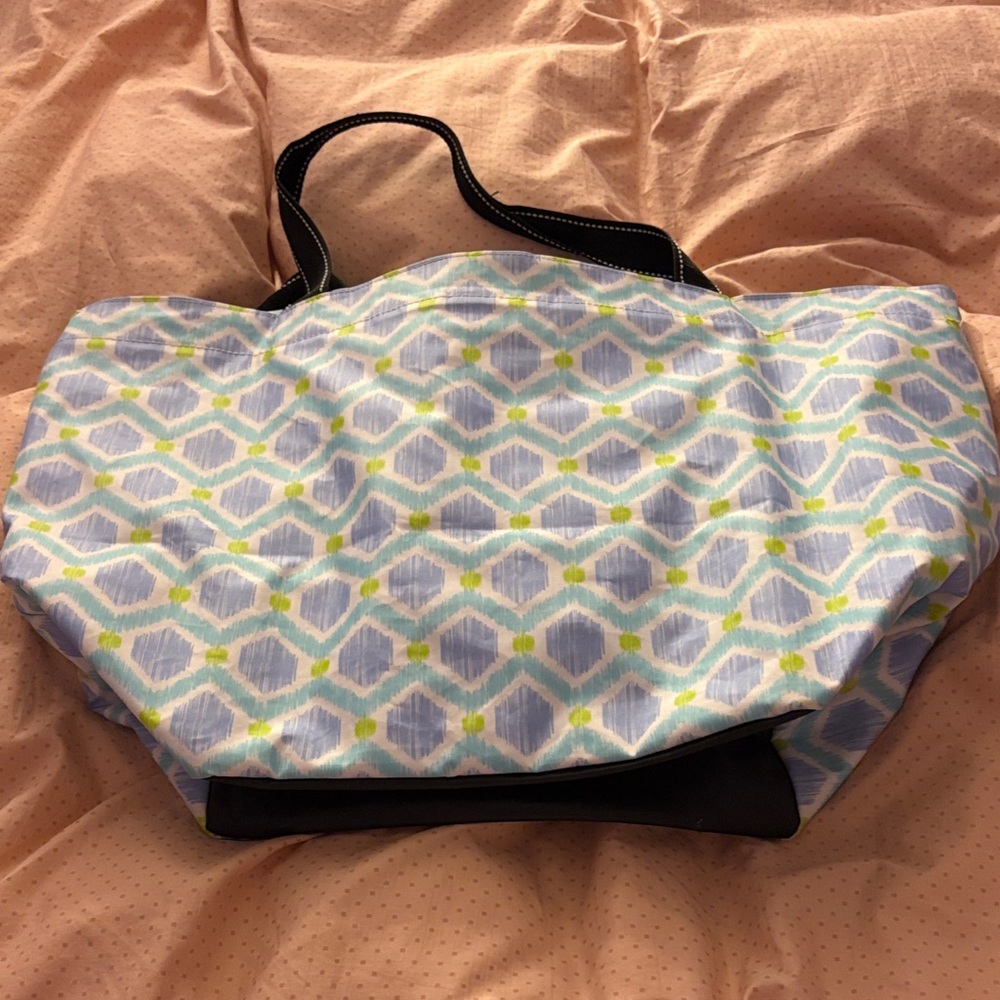Scout Blue and Green Geometric Tote Bag - Picture 4 of 4